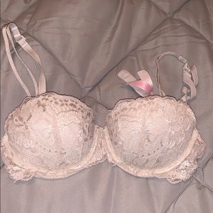 White push up bra